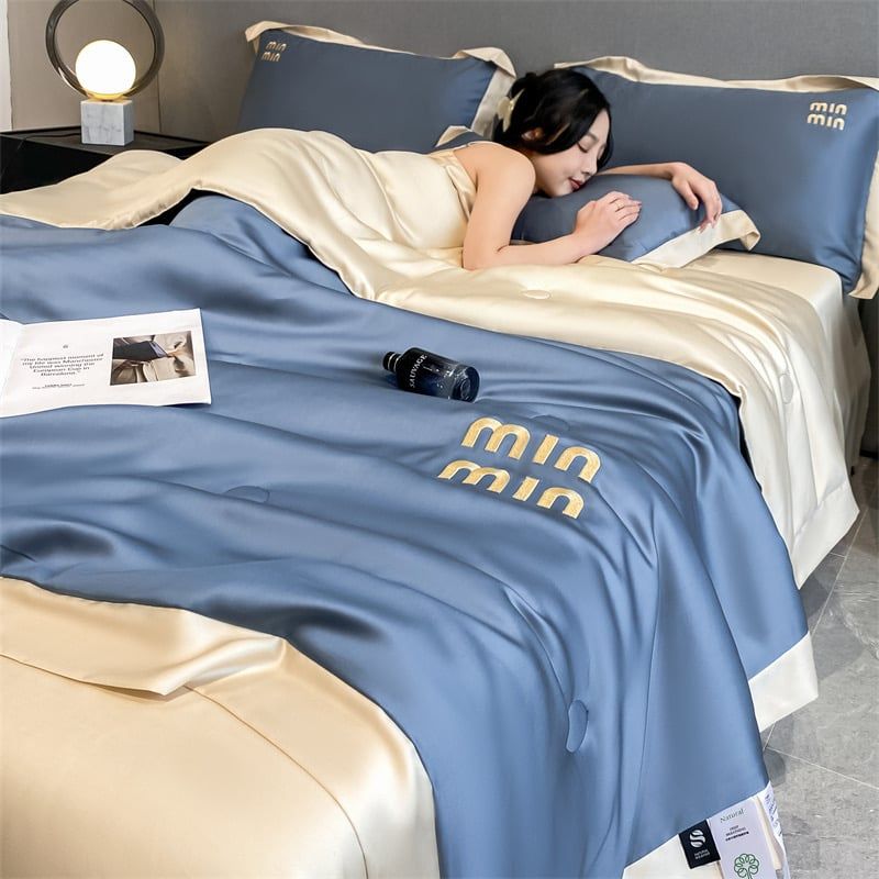 4Pcs Satin Babric | MinMin Standard Bedsets Summer Blanket | ID 4PCSSFARBRICMIN002