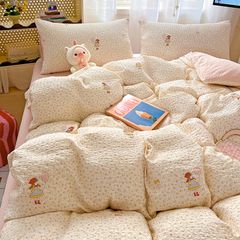 4Pcs PreCloud Linen | Set Đũi Xu Kem Style trẻ trung hiện đại | ID 4PCSPRECLOUD04