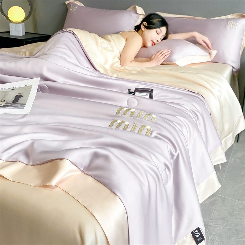 4Pcs Satin Babric | MinMin Standard Bedsets Summer Blanket | ID 4PCSSFARBRICMIN003