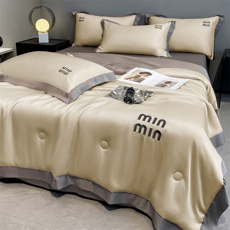 4Pcs Satin Babric | MinMin Standard Bedsets Summer Blanket | ID 4PCSSFARBRICMIN004
