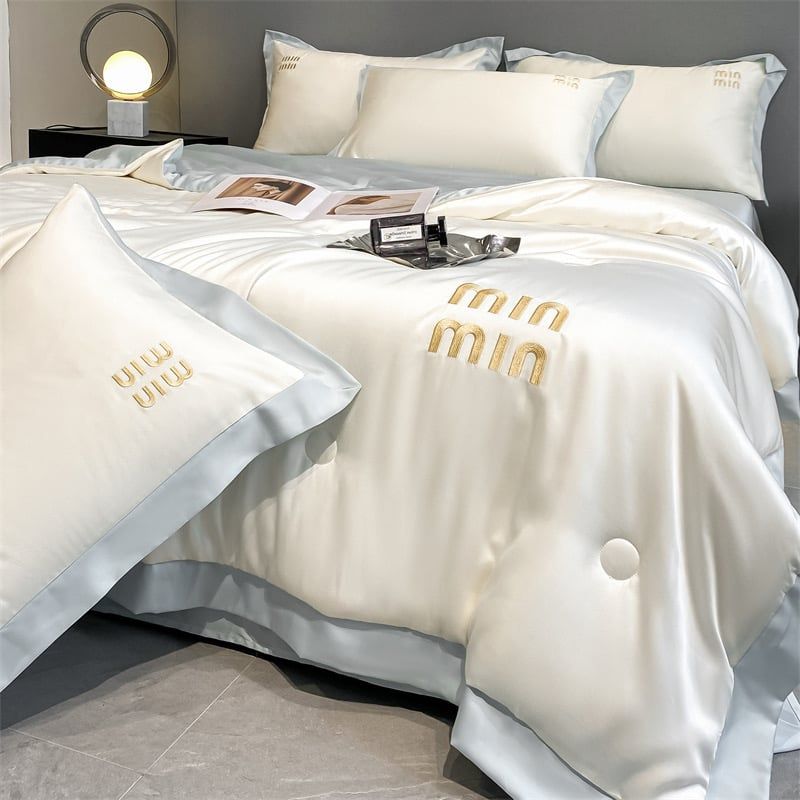 4Pcs Satin Babric | MinMin Standard Bedsets Summer Blanket | ID 4PCSSFARBRICMIN005