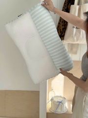 GỐI CÔNG THÁI HỌC MINISSO HỖ TRỢ NGƯỜI ĐAU MỎI VAI GÁY SIZE 48*74CM