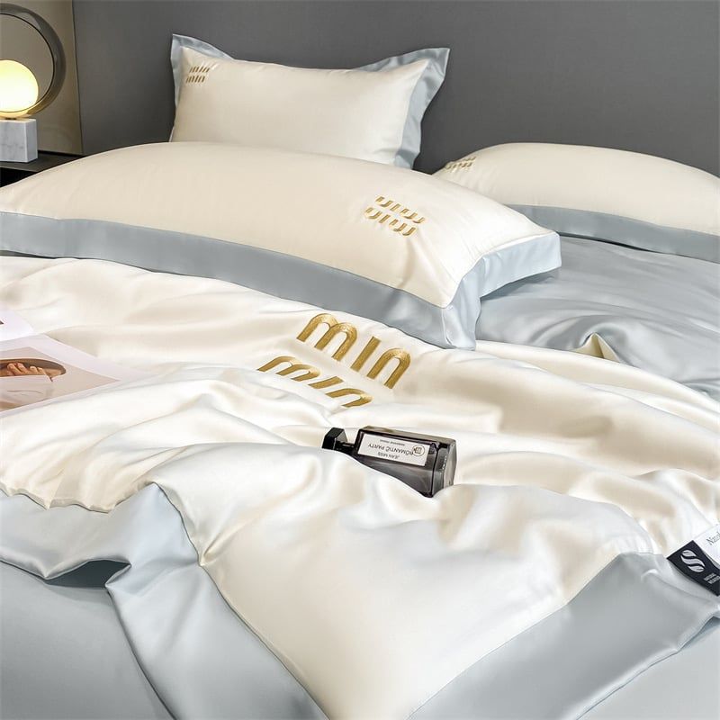 4Pcs Satin Babric | MinMin Standard Bedsets Summer Blanket | ID 4PCSSFARBRICMIN005