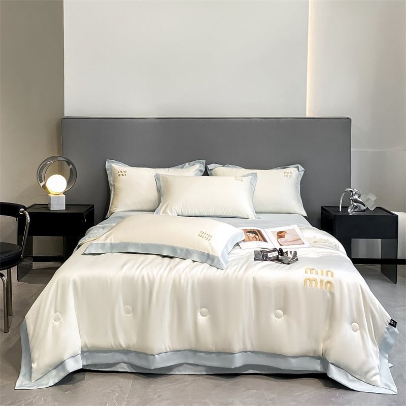 4Pcs Satin Babric | MinMin Standard Bedsets Summer Blanket | ID 4PCSSFARBRICMIN005