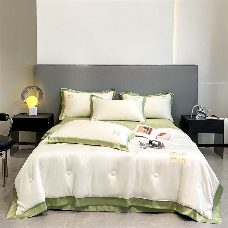 4Pcs Satin Babric | MinMin Standard Bedsets Summer Blanket | ID 4PCSSFARBRICMIN006