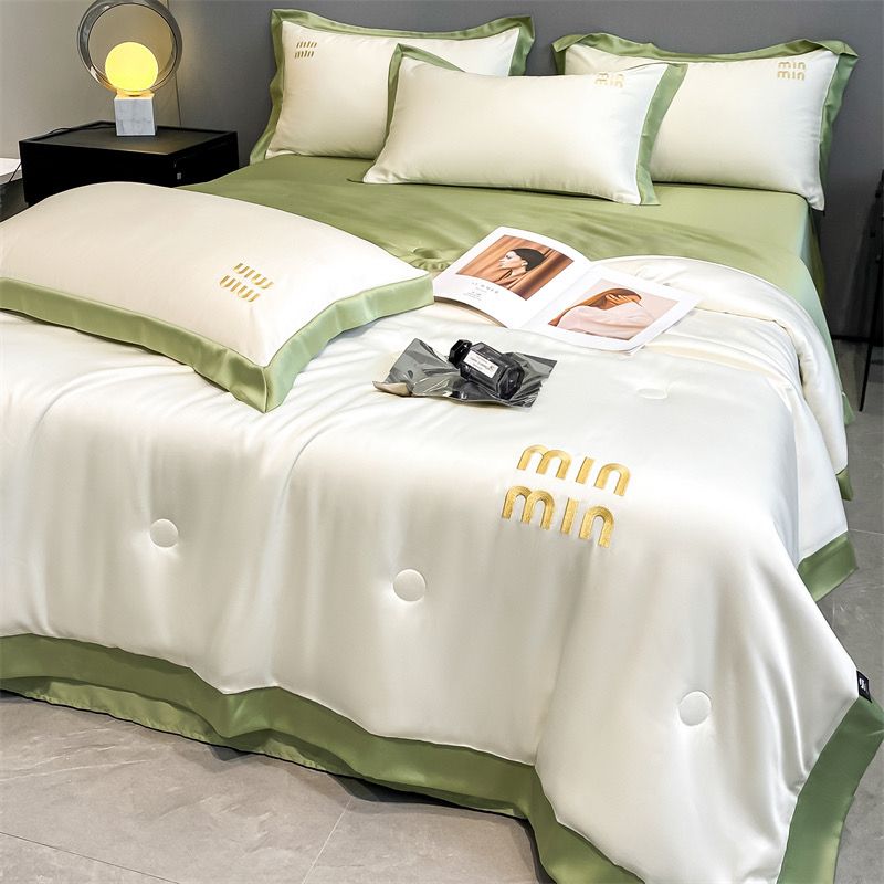 4Pcs Satin Babric | MinMin Standard Bedsets Summer Blanket | ID 4PCSSFARBRICMIN006