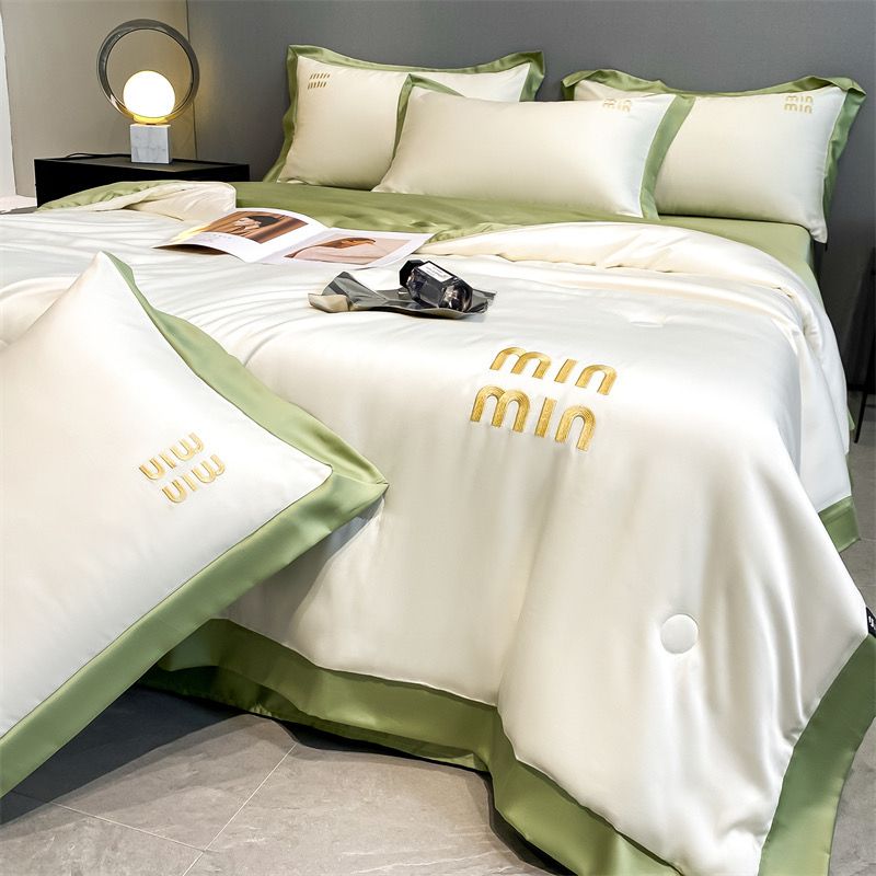 4Pcs Satin Babric | MinMin Standard Bedsets Summer Blanket | ID 4PCSSFARBRICMIN006