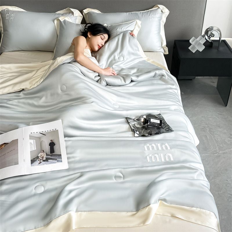 4Pcs Satin Babric | MinMin Standard Bedsets Summer Blanket | ID 4PCSSFABRICMIN07