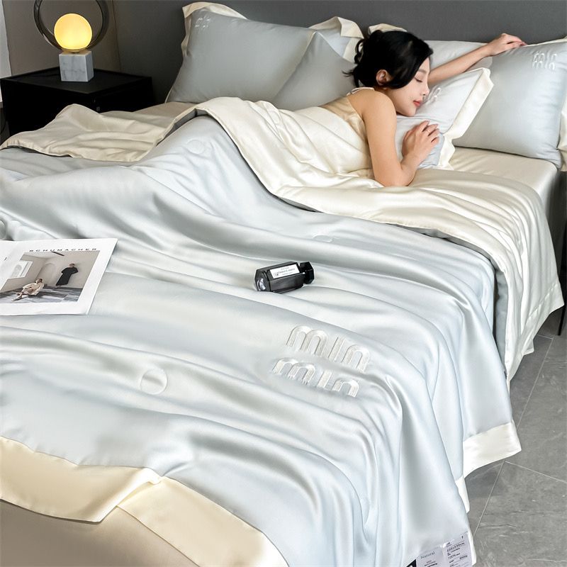 4Pcs Satin Babric | MinMin Standard Bedsets Summer Blanket | ID 4PCSSFABRICMIN07