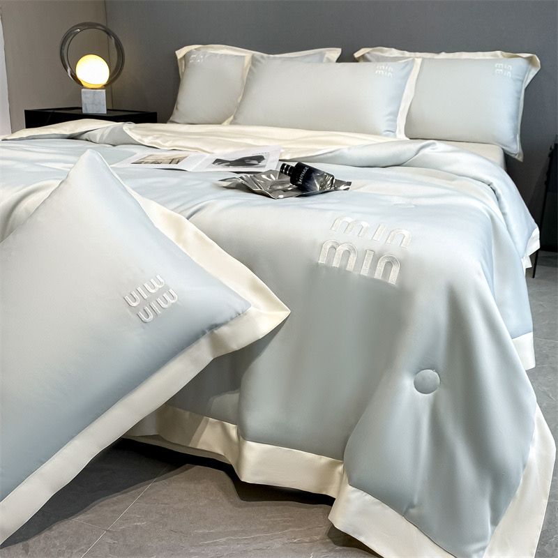 4Pcs Satin Babric | MinMin Standard Bedsets Summer Blanket | ID 4PCSSFARBRICMIN007