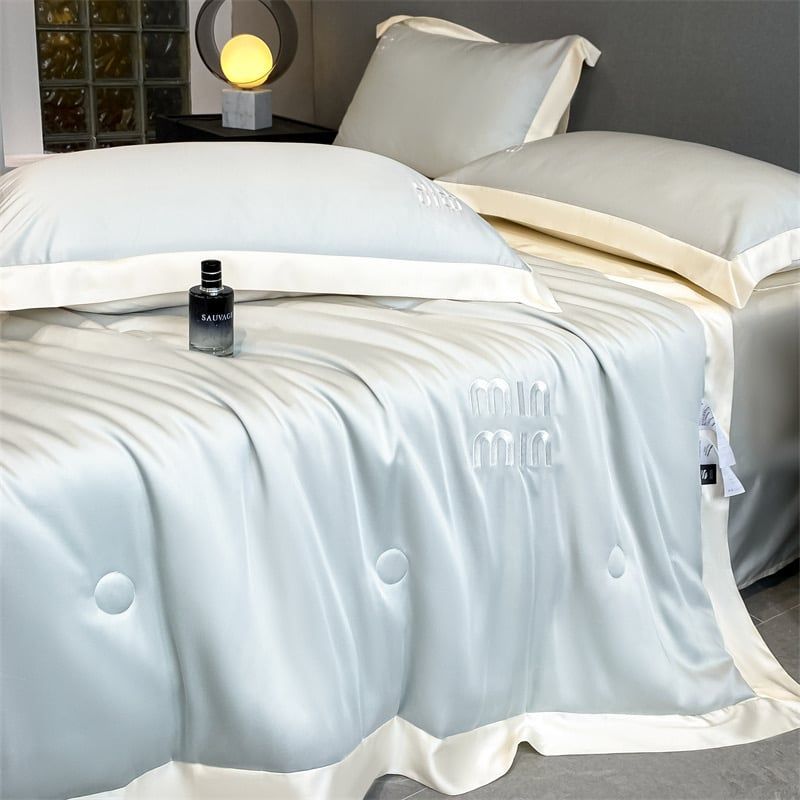 4Pcs Satin Babric | MinMin Standard Bedsets Summer Blanket | ID 4PCSSFARBRICMIN007