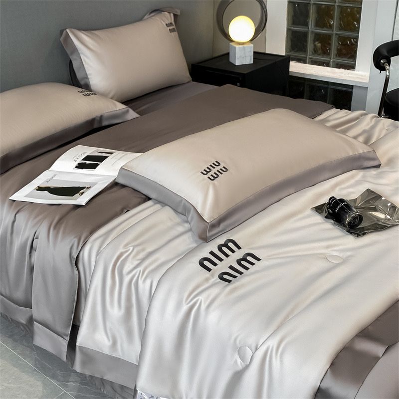 4Pcs Satin Babric | MinMin Standard Bedsets Summer Blanket | ID 4PCSSFABRICMIN08