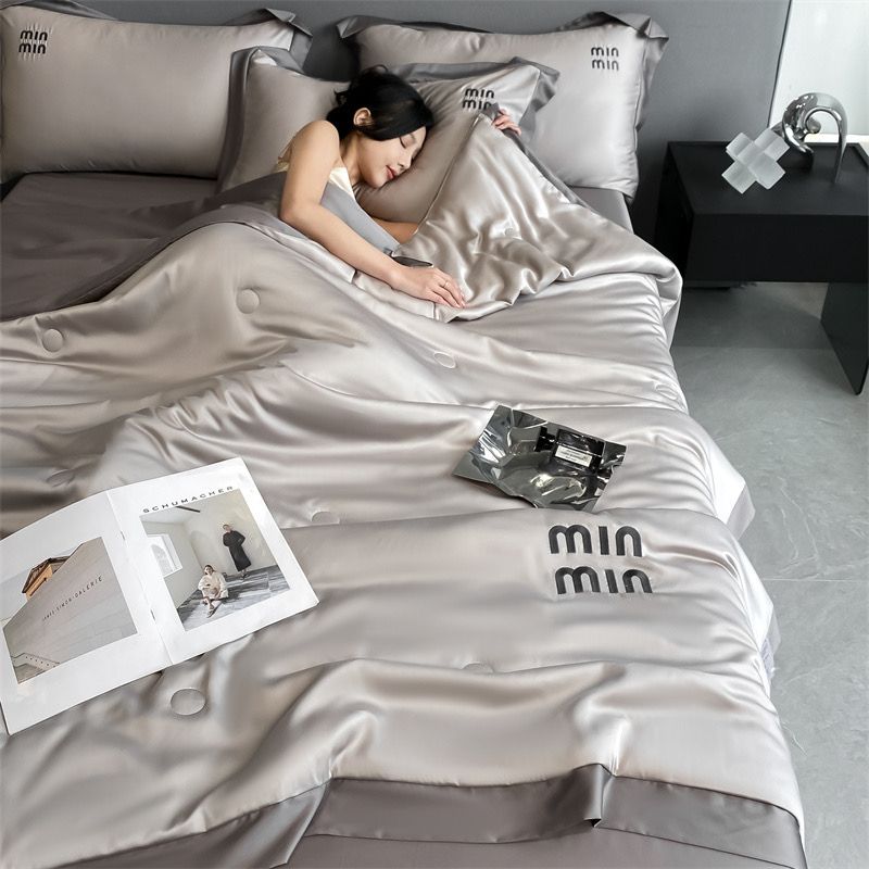 4Pcs Satin Babric | MinMin Standard Bedsets Summer Blanket | ID 4PCSSFARBRICMIN008