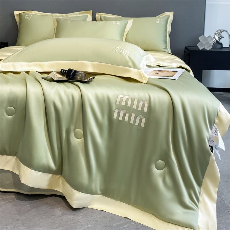 4Pcs Satin Babric | MinMin Standard Bedsets Summer Blanket | ID 4PCSSFARBRICMIN009