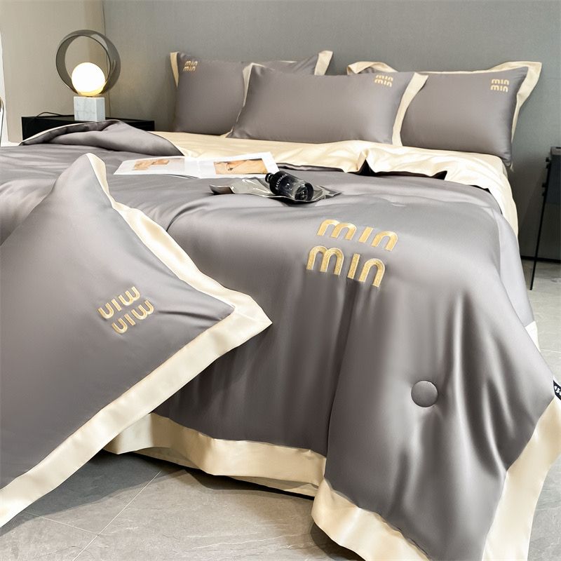 4Pcs Satin Babric | MinMin Standard Bedsets Summer Blanket | ID 4PCSSFARBRICMIN010