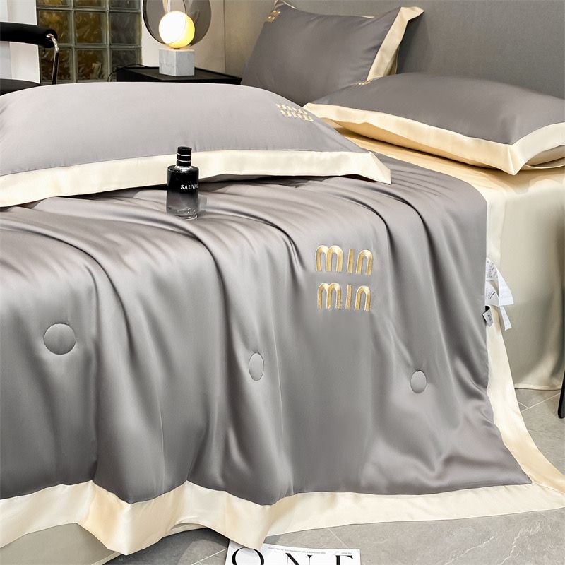4Pcs Satin Babric | MinMin Standard Bedsets Summer Blanket | ID 4PCSSFARBRICMIN010