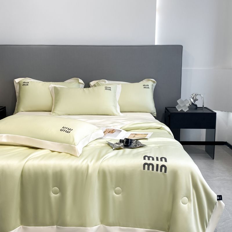 4Pcs Satin Babric | MinMin Standard Bedsets Summer Blanket | ID 4PCSSFARBRICMIN011