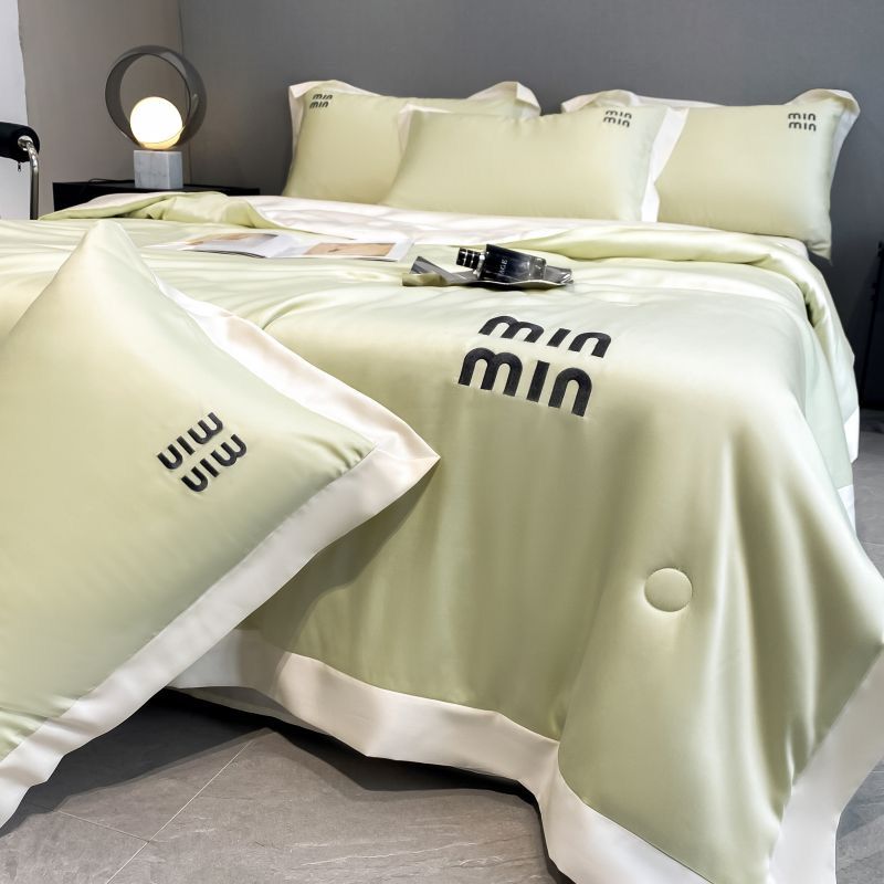 4Pcs Satin Babric | MinMin Standard Bedsets Summer Blanket | ID 4PCSSFARBRICMIN011