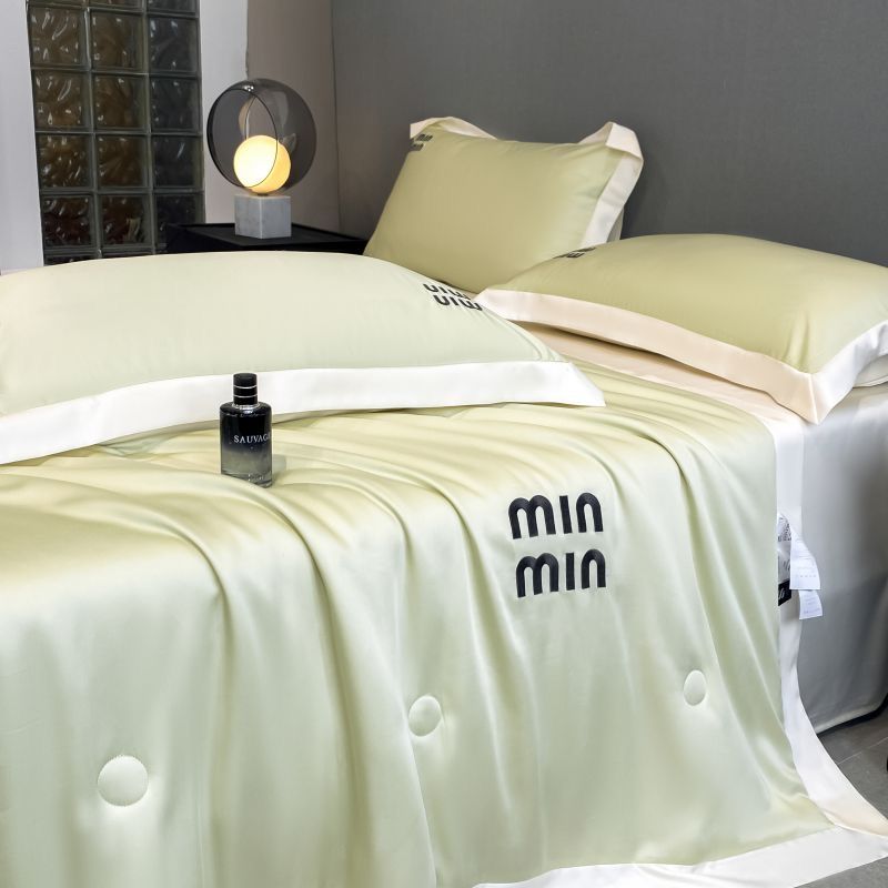 4Pcs Satin Babric | MinMin Standard Bedsets Summer Blanket | ID 4PCSSFARBRICMIN011