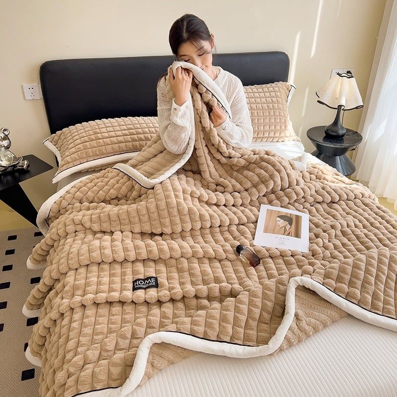 Home Text Milk Velvet Blanket | Chăn lông nhung sữa Snow Home 230*200(1,6kg) | Caramen
