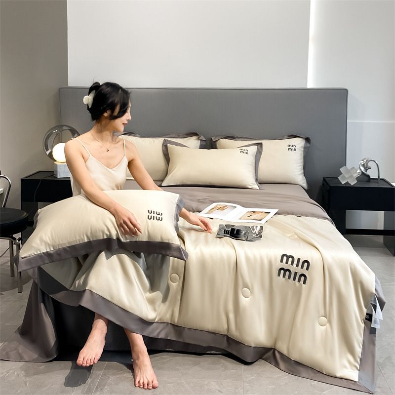 4Pcs Satin Babric | MinMin Standard Bedsets Summer Blanket | ID 4PCSSFARBRICMIN012