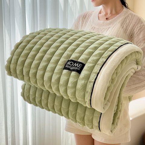 Home Text Milk Velvet Blanket | Chăn lông nhung sữa Snow Home 230*200(1,6kg) | Green Tea