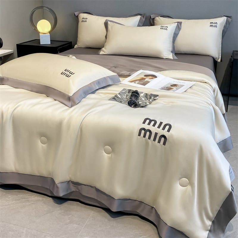 4Pcs Satin Babric | MinMin Standard Bedsets Summer Blanket | ID 4PCSSFARBRICMIN012