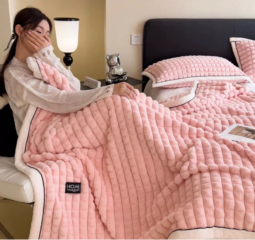 Home Text Milk Velvet Blanket | Chăn lông nhung sữa Snow Home 230*200cm(1,6kg) | Pink