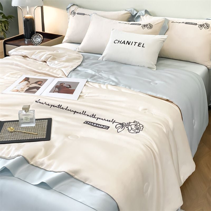 4Pcs Satin Babric | Charming With Love Standard Bedsets Summer Blanket | ID 4PCSSFARBRICCHARWLOVE012