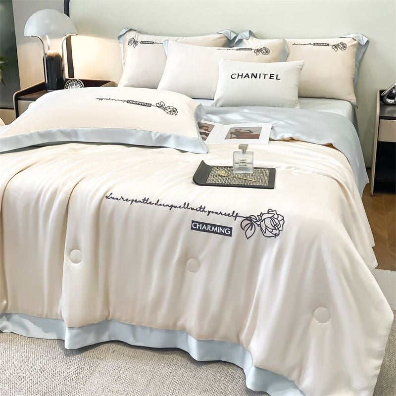 4Pcs Satin Babric | Charming With Love Standard Bedsets Summer Blanket | ID 4PCSSFARBRICCHARWLOVE012