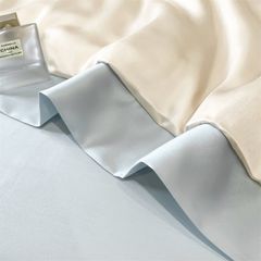 4Pcs Satin Babric | Charming With Love Standard Bedsets Summer Blanket | ID 4PCSSFARBRICCHARWLOVE012