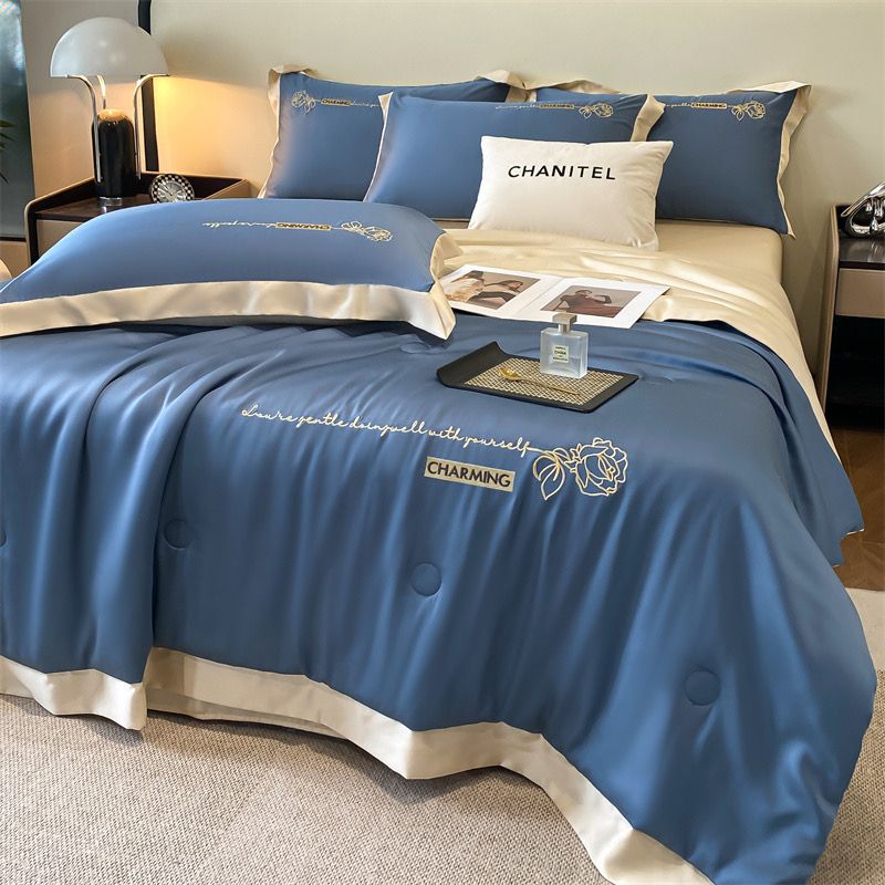 4Pcs Satin Babric | Charming With Love Standard Bedsets Summer Blanket | ID 4PCSSFARBRICCHARWLOVE011