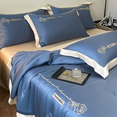 4Pcs Satin Babric | Charming With Love Standard Bedsets Summer Blanket | ID 4PCSSFARBRICCHARWLOVE011