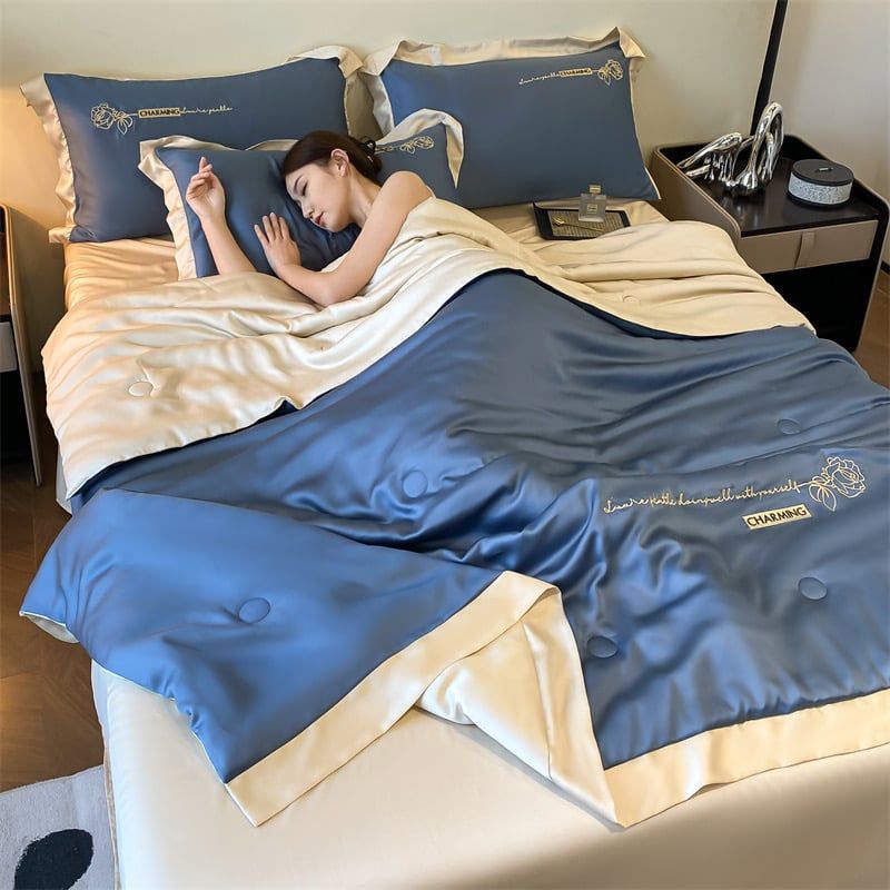 4Pcs Satin Babric | Charming With Love Standard Bedsets Summer Blanket | ID 4PCSSFARBRICCHARWLOVE011