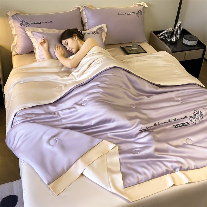 4Pcs Satin Babric | Charming With Love Standard Bedsets Summer Blanket | ID 4PCSSFARBRICCHARWLOVE010