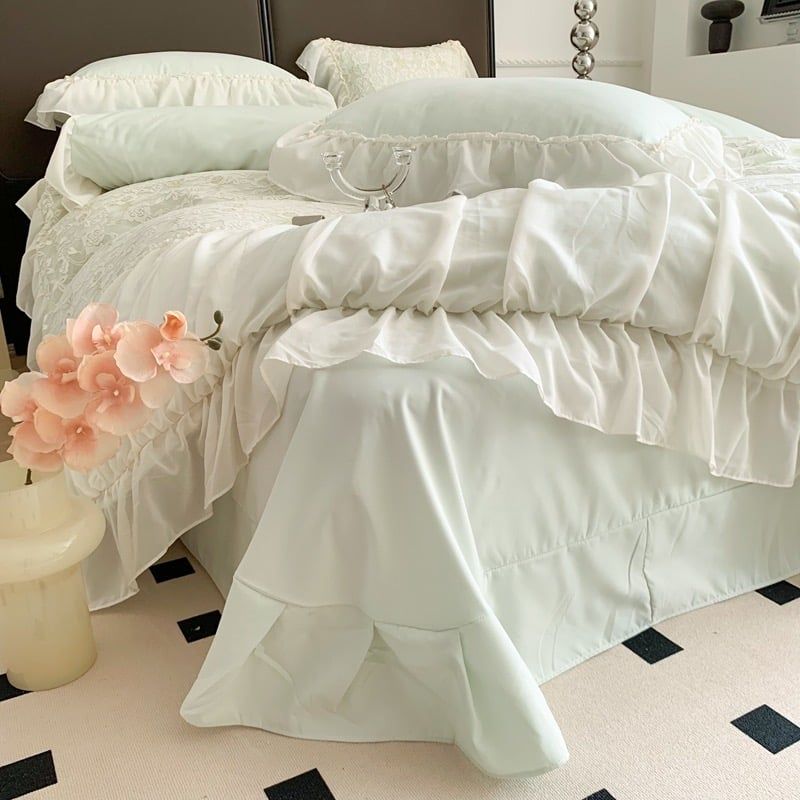 Princess Bedding Set 4pcs x2 Điệu Đà cùng bộ chăn ga Công Chúa đính viền ren cao cấp Jade Green