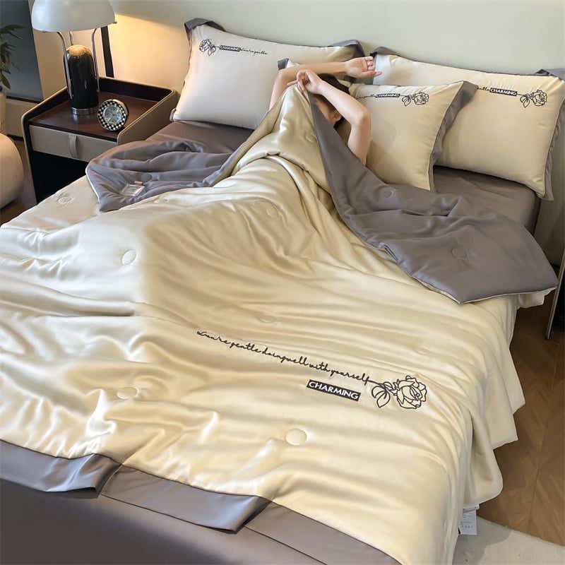 4Pcs Satin Babric | Charming With Love Standard Bedsets Summer Blanket | ID 4PCSSFARBRICCHARWLOVE09