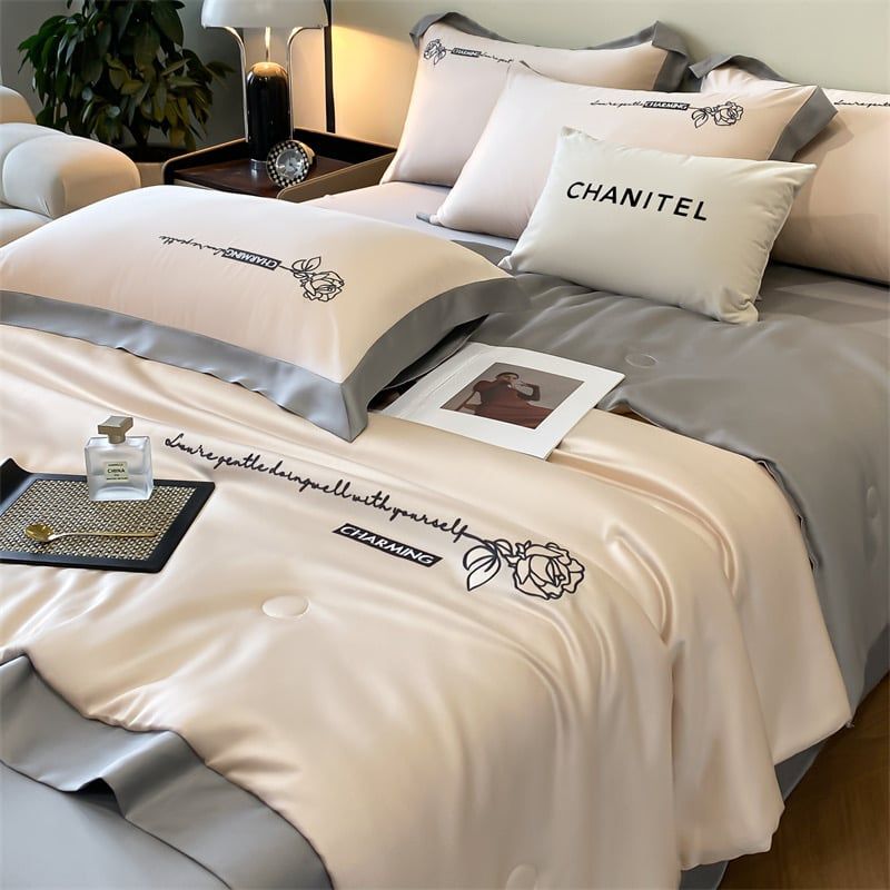 4Pcs Satin Babric | Charming With Love Standard Bedsets Summer Blanket | ID 4PCSSFARBRICCHARWLOVE08