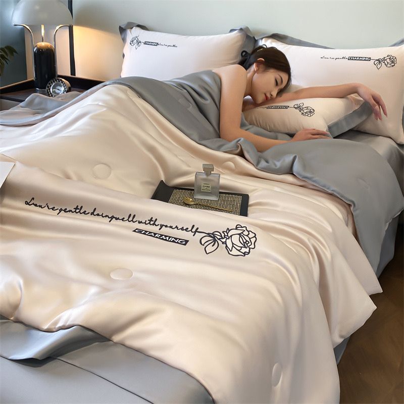 4Pcs Satin Babric | Charming With Love Standard Bedsets Summer Blanket | ID 4PCSSFARBRICCHARWLOVE08