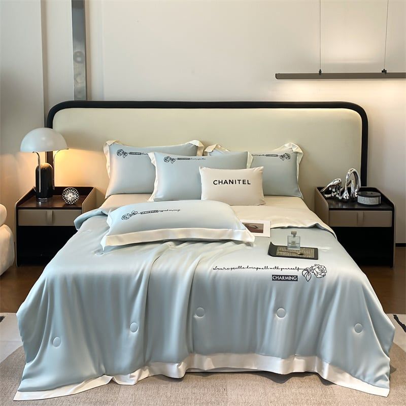 4Pcs Satin Babric | Charming With Love Standard Bedsets Summer Blanket | ID 4PCSSFARBRICCHARWLOVE07