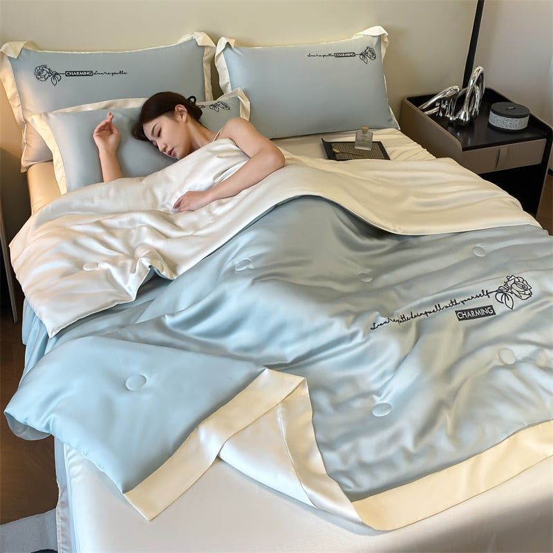 4Pcs Satin Babric | Charming With Love Standard Bedsets Summer Blanket | ID 4PCSSFARBRICCHARWLOVE07