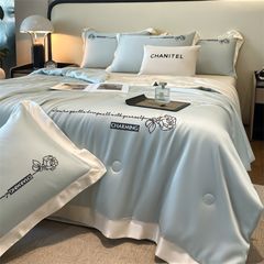 4Pcs Satin Babric | Charming With Love Standard Bedsets Summer Blanket | ID 4PCSSFARBRICCHARWLOVE07