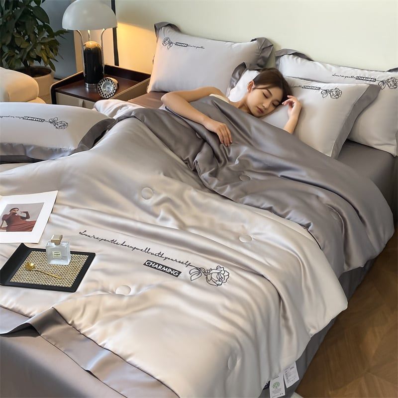 4Pcs Satin Babric | Charming With Love Standard Bedsets Summer Blanket | ID 4PCSSFARBRICCHARWLOVE04