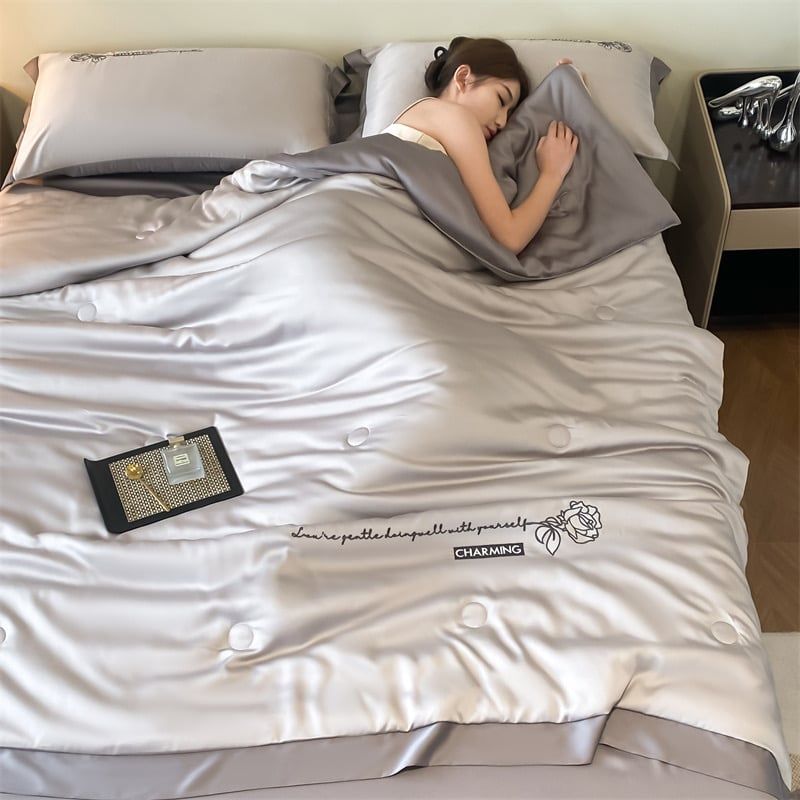 4Pcs Satin Babric | Charming With Love Standard Bedsets Summer Blanket | ID 4PCSSFARBRICCHARWLOVE04