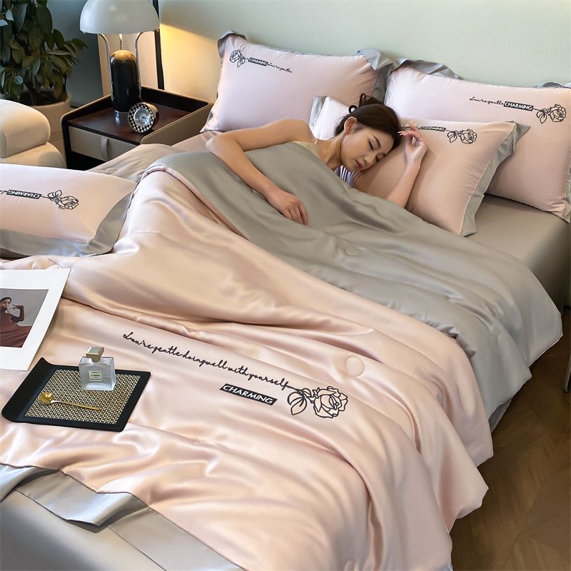 4Pcs Satin Babric | Charming With Love Standard Bedsets Summer Blanket | ID 4PCSSFARBRICCHARWLOVE03