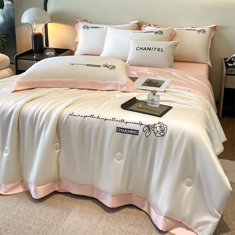 4Pcs Satin Babric | Charming With Love Standard Bedsets Summer Blanket | ID 4PCSSFARBRICCHARWLOVE02