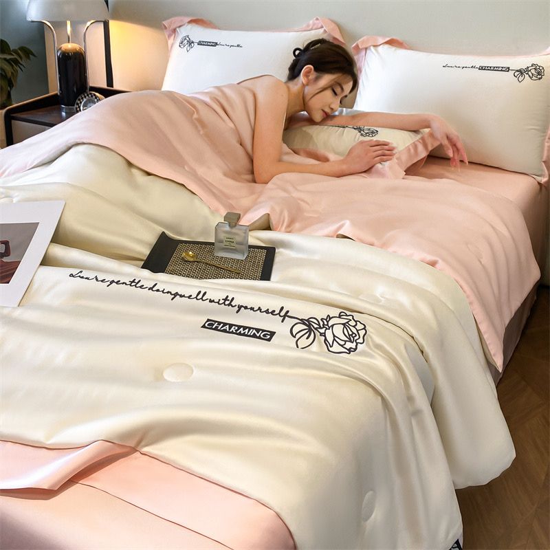 4Pcs Satin Babric | Charming With Love Standard Bedsets Summer Blanket | ID 4PCSSFARBRICCHARWLOVE02