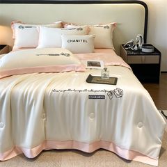 4Pcs Satin Babric | Charming With Love Standard Bedsets Summer Blanket | ID 4PCSSFARBRICCHARWLOVE02