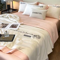 4Pcs Satin Babric | Charming With Love Standard Bedsets Summer Blanket | ID 4PCSSFARBRICCHARWLOVE02