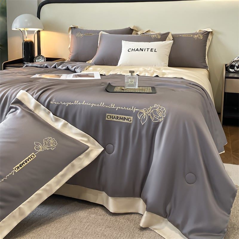 4Pcs Satin Babric | Charming With Love Standard Bedsets Summer Blanket | ID 4PCSSFARBRICCHARWLOVE01